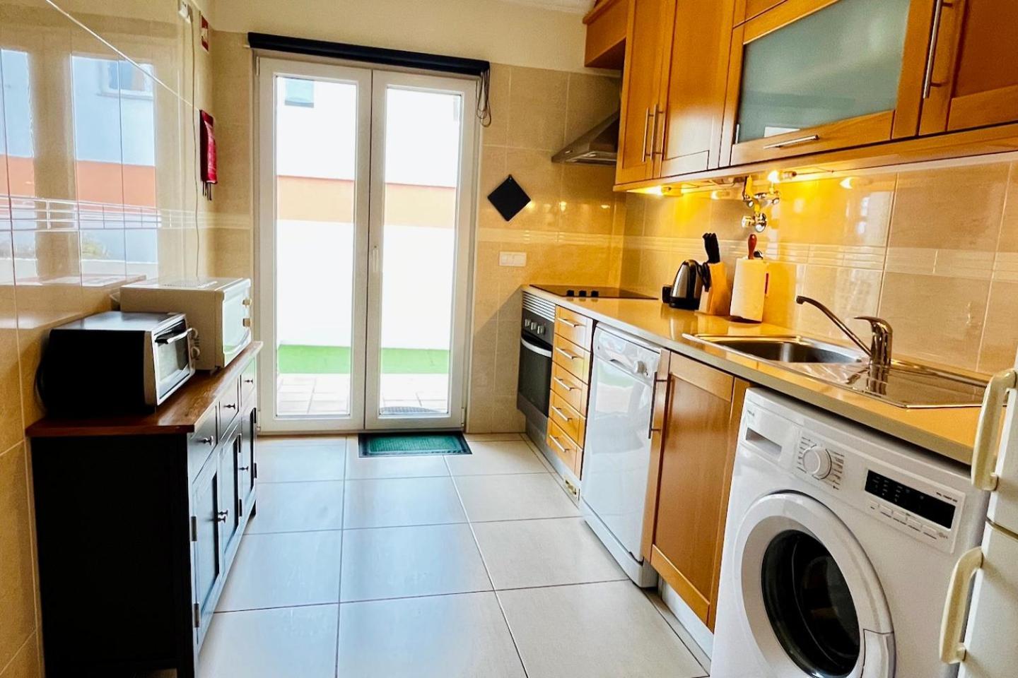 Marta Apartment - Balcony, Patio, Pool Ferrel  Ngoại thất bức ảnh